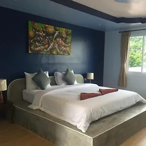 https://brosis-place.tophotelskohtao.com