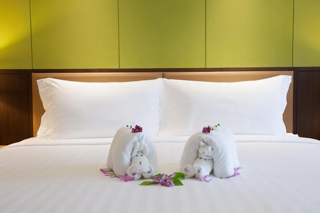 Graceland Khaolak Beachfront Resort Khao Lak 5*,  Thailand